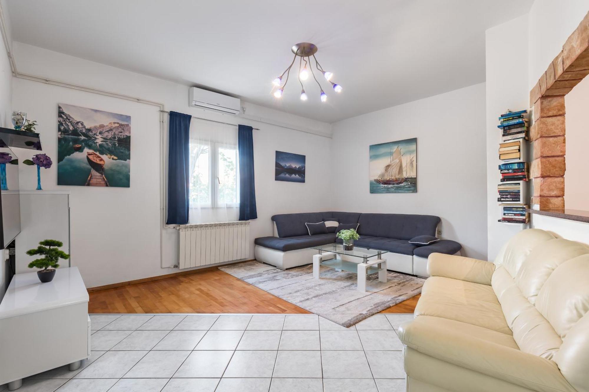 Sweet Dreams Apartment Sutivan Exterior photo